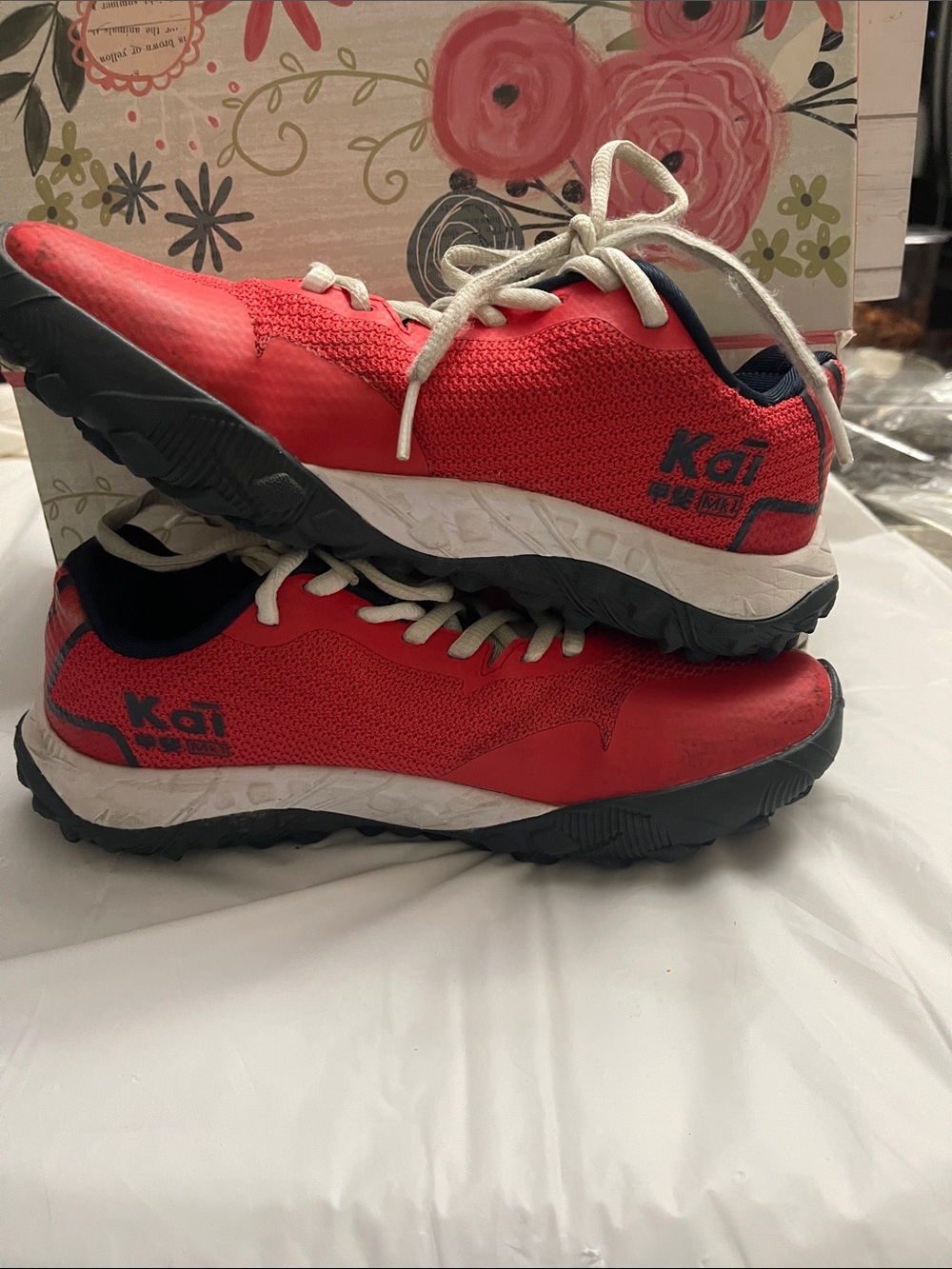 Osaka red Women's Lightweight Knit Sneakers, hockey shoes size 6  style.kai